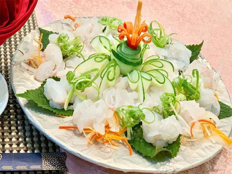 cá mú sashimi